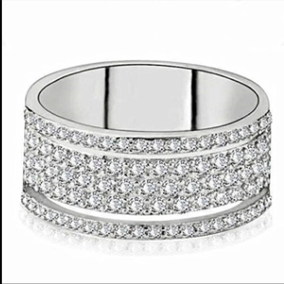 New Luxury 925 Silver Diamond Eternity Ring - Picture 5 of 5